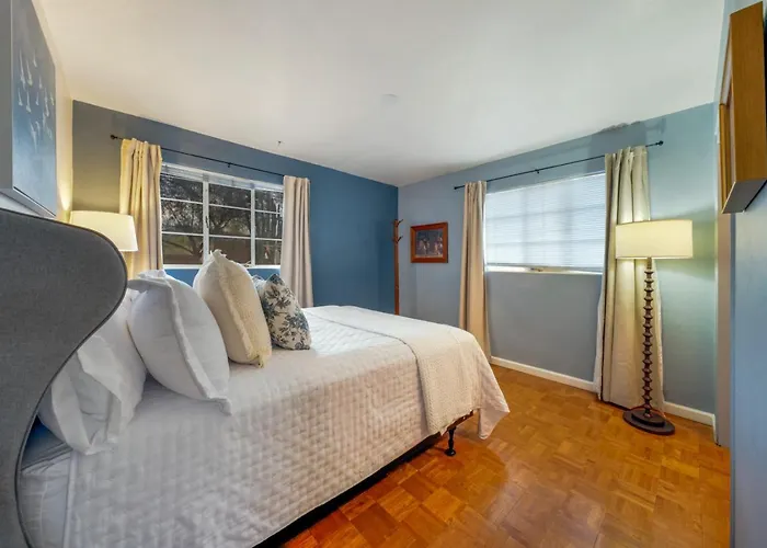 5 Min To Tmc, 3 Bedroom 2 Ba, Yard And Grill, Сasa de vacaciones
