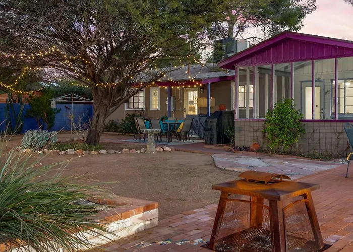 5 Min To Tmc, 3 Bedroom 2 Ba, Yard And Grill, *